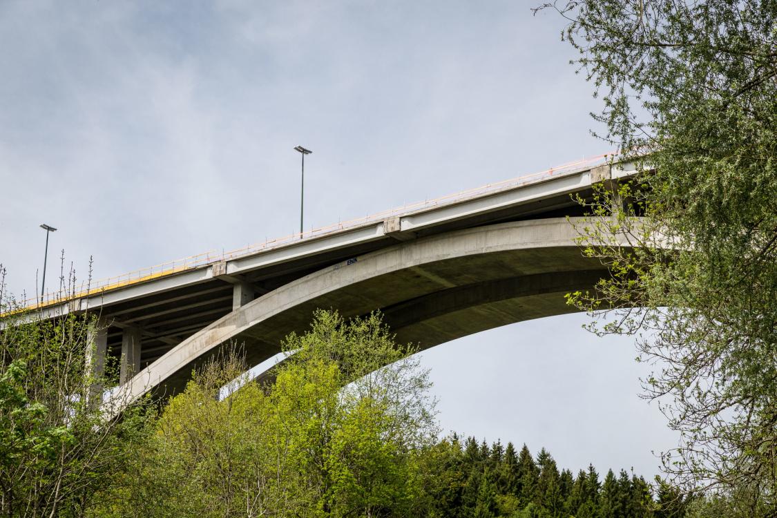 Pont de Houffalize - réparation béton, mise aux normes de sécurité, étanchéité